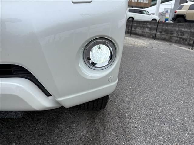 ランドクルーザープラド TX 4WD ディーゼル サンルーフ SDナビ バックカメラ クルーズコントロール フルセグTV ブルートゥース スマートキー LEDヘッドライト ETC 純正17インチアルミホイール フォグ オートAC(15枚目)