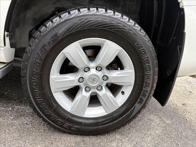 ランドクルーザープラド TX 4WD ディーゼル サンルーフ SDナビ バックカメラ クルーズコントロール フルセグTV ブルートゥース スマートキー LEDヘッドライト ETC 純正17インチアルミホイール フォグ オートAC(30枚目)