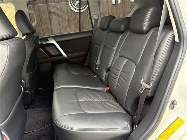 ランドクルーザープラド TX 4WD ディーゼル サンルーフ SDナビ バックカメラ クルーズコントロール フルセグTV ブルートゥース スマートキー LEDヘッドライト ETC 純正17インチアルミホイール フォグ オートAC(36枚目)