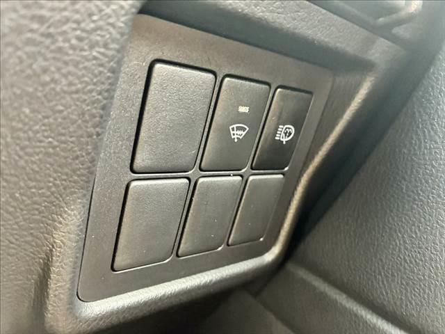 ランドクルーザープラド TX 4WD 純正SDナビ バックカメラ Bluetooth フルセグTV 禁煙車 LEDヘッドライト スマートキー 盗難防止装置 LEDヘッドライト コーナーセンサー ヘッドライトウォッシャー(8枚目)
