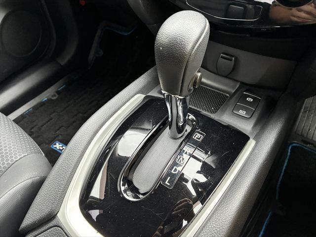 エクストレイル 20Xi ハイブリッド 純正SDナビ アラウンドビューモニター プロパイロット 禁煙車 インテリジェントルームミラー クリアランスソナー ETC フルセグTV LEDヘッドライト フリップダウンモニター 電動リアゲート(37枚目)