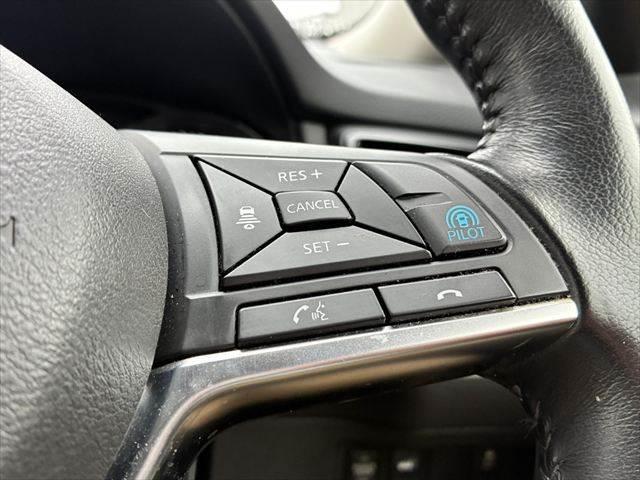 エクストレイル 20Xi ハイブリッド 純正SDナビ アラウンドビューモニター プロパイロット 禁煙車 インテリジェントルームミラー クリアランスソナー ETC フルセグTV LEDヘッドライト フリップダウンモニター 電動リアゲート(39枚目)