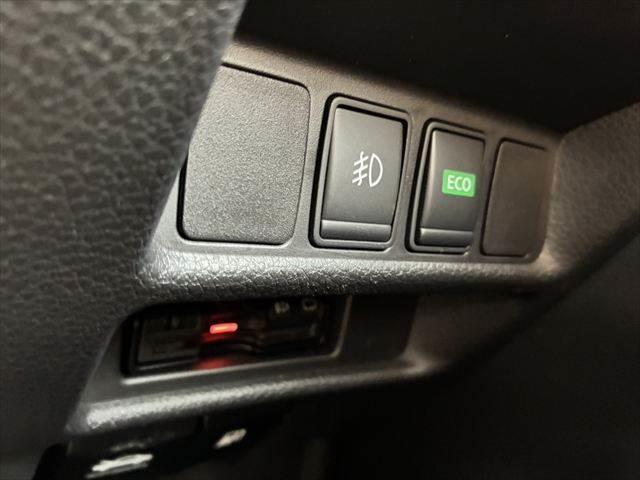 エクストレイル 20X ハイブリッド エマージェンシーブレーキP NISMOフルエアロ 4WD 本革シート 禁煙車 純正SDナビ バックカメラ フルセグ Bluetooth LEDヘッドライト シートヒーター 衝突軽減ブレーキ ETC スマートキー オートエアコン(7枚目)