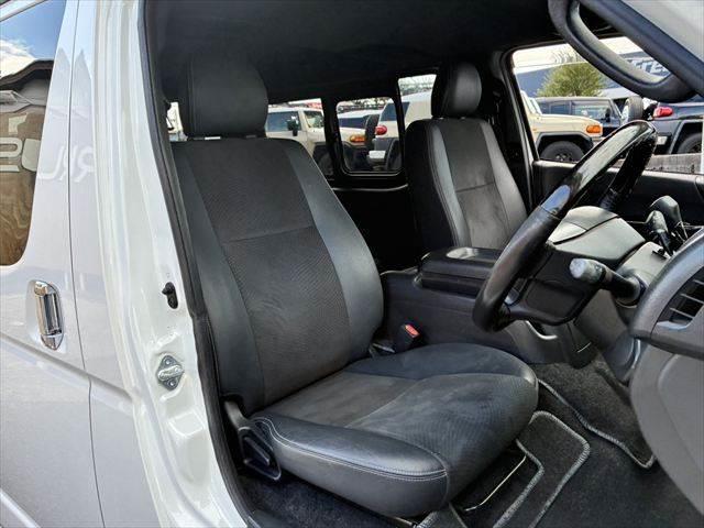 ハイエースバン ロングスーパーGL モデリスタフロントエアロ 15インチアルミホイール セーフティセンス バックカメラ ETC SDナビ Bluetooth フルセグ ハーフレザーシート 両側スライドドア オートハイビーム 盗難防止装置(8枚目)