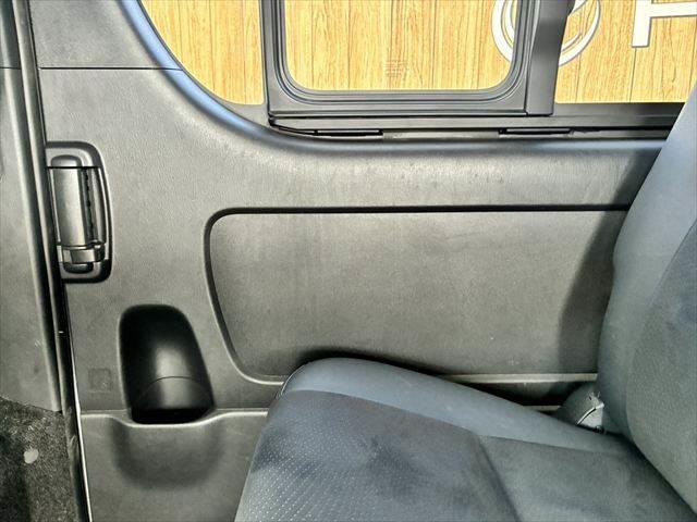 ハイエースバン ロングスーパーGL モデリスタフロントエアロ 15インチアルミホイール セーフティセンス バックカメラ ETC SDナビ Bluetooth フルセグ ハーフレザーシート 両側スライドドア オートハイビーム 盗難防止装置(53枚目)