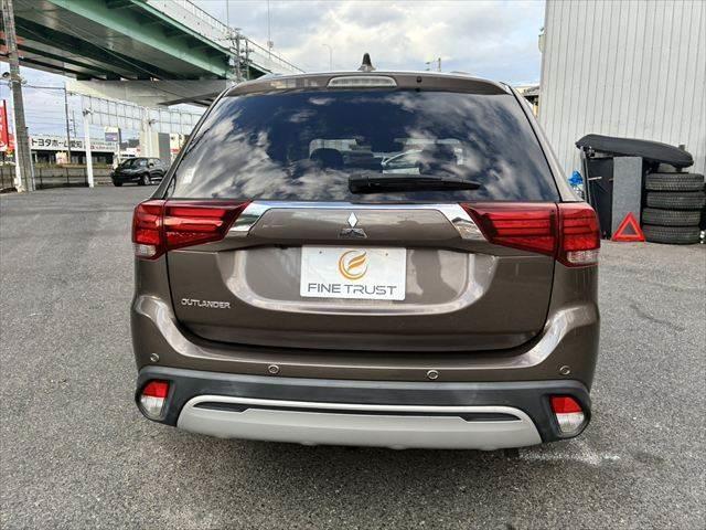 徹底した機関系チェック、入庫点検を行い、納車前は法定整備を実施しております。ご安心ください！！