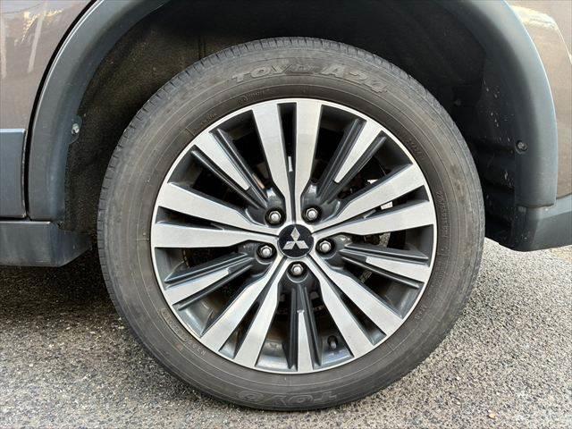 ☆純正１８インチアルミホイール