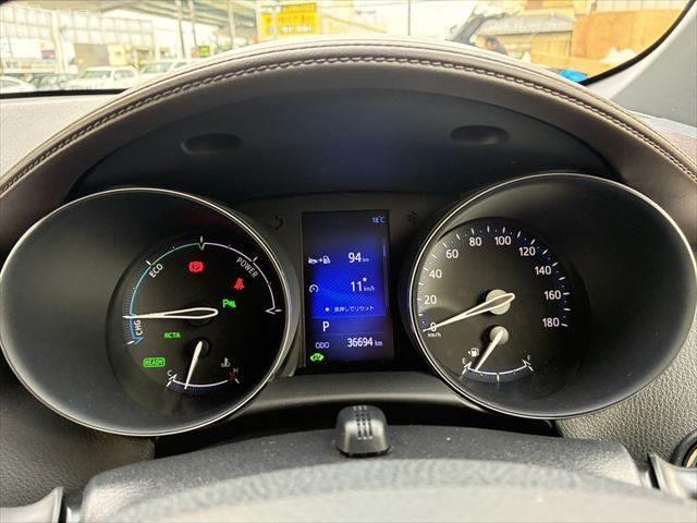 C-HR G レーダークルーズコントロール ハーフレザーシート シートヒーター ETC クリアランスソナー バックカメラ 純正9インチナビ LEDヘッドライト フルセグTV Bluetooth アイドリングストップ(35枚目)