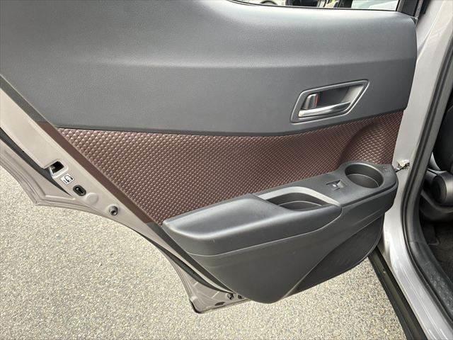 C-HR G レーダークルーズコントロール ハーフレザーシート シートヒーター ETC クリアランスソナー バックカメラ 純正9インチナビ LEDヘッドライト フルセグTV Bluetooth アイドリングストップ(57枚目)