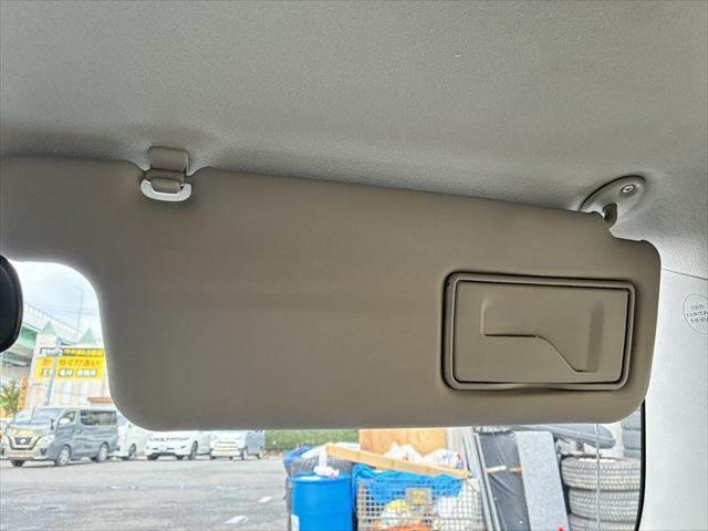 FJクルーザー オフロードパッケージ ブラッドレー17インチアルミホイール A-TRAC 4WD Bカメラ フロントカメラ クルーズコントロール メモリーナビ Bluetooth クリアランスソナー ETC HIDヘッドライト DVD再生(39枚目)