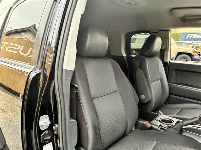 FJクルーザー オフロードパッケージ ブラッドレー17インチアルミホイール A-TRAC 4WD Bカメラ フロントカメラ クルーズコントロール メモリーナビ Bluetooth クリアランスソナー ETC HIDヘッドライト DVD再生(48枚目)