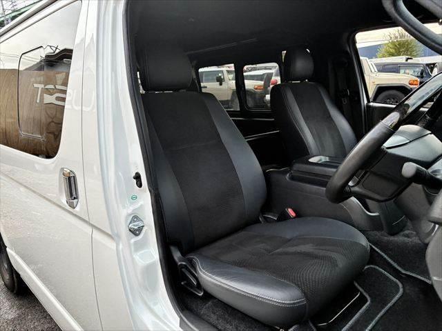 ハイエースバン スーパーGL ダークプライムII メモリーナビ 衝突軽減ブレーキ レーンキープアシスト バックカメラ Bluetooth フルセグTV 両側スライドドア LEDヘッドライト ETC スマートキー ハーフレザーシート クリアランスソナー(8枚目)