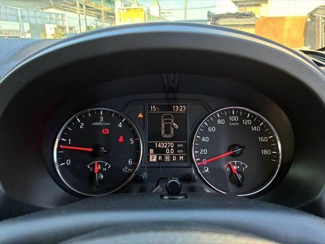 エクストレイル 20GT 4WD ディーゼルターボ 禁煙車 純正SDナビ バックカメラ フルセグTV HIDヘッドライト ルーフレール 盗難防止装置 電動格納ミラー オートエアコン パワーウィンドウ パワーステアリング(36枚目)