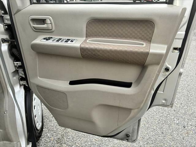 エブリイ ジョインターボ　Ｂｌｕｅｔｏｏｔｈ　フルセグテレビ　ＥＴＣ　ＨＩＤヘッドライト　キーレス　運転席エアバッグ　助手席エアバッグ　電動格納ミラー　パワーウィンドウ　パワーステアリング　アンチロックブレーキシステム（39枚目）