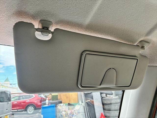 ハスラー Ｇ　４ＷＤ　純正メモリーナビ　バックカメラ　ＵＳＢポート　Ｂｌｕｅｔｏｏｔｈ　フルセグＴＶ　ＥＴＣ　スマートキー　シートヒーター　衝突軽減ブレーキ　アイドリングストップ　ＨＩＤヘッドライト　電動格納ミラー（28枚目）