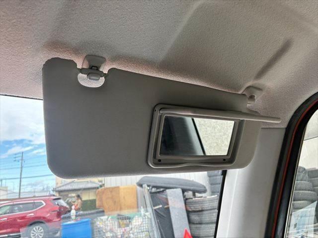 ハスラー Ｇ　４ＷＤ　純正メモリーナビ　バックカメラ　ＵＳＢポート　Ｂｌｕｅｔｏｏｔｈ　フルセグＴＶ　ＥＴＣ　スマートキー　シートヒーター　衝突軽減ブレーキ　アイドリングストップ　ＨＩＤヘッドライト　電動格納ミラー（30枚目）