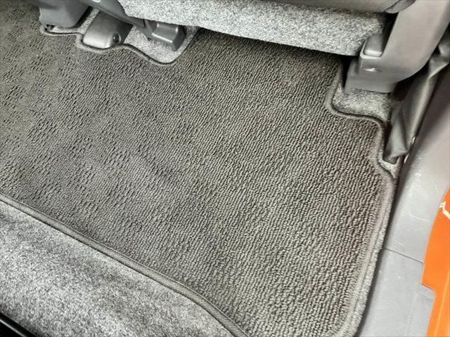 ハスラー Ｇ　４ＷＤ　純正メモリーナビ　バックカメラ　ＵＳＢポート　Ｂｌｕｅｔｏｏｔｈ　フルセグＴＶ　ＥＴＣ　スマートキー　シートヒーター　衝突軽減ブレーキ　アイドリングストップ　ＨＩＤヘッドライト　電動格納ミラー（32枚目）