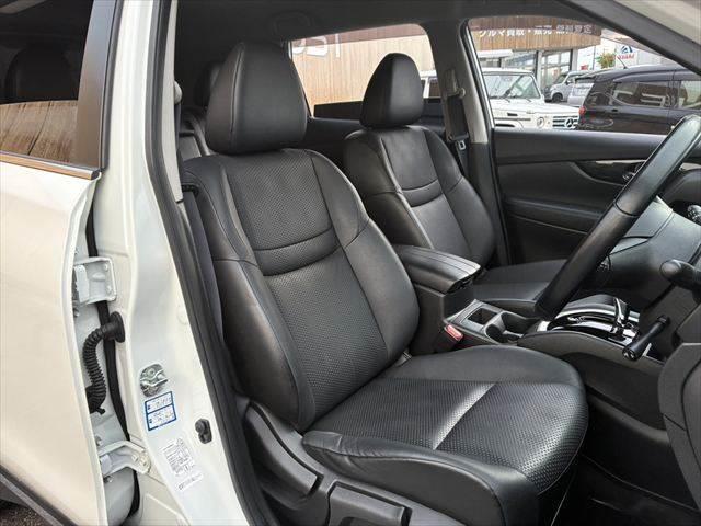 ☆運転席側１列目シート