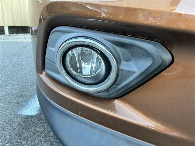 エクストレイル ２０Ｘ　ハイブリッド　エマージェンシーブレーキＰ　サンルーフ　４ＷＤ　アラウンドビューモニター　本革シート　ＥＴＣ　ＬＥＤヘッドライト　純正ＳＤナビ　スマートキー　ヒルディセントコントロール　シートヒーター　純正１７インチアルミ　電動格納ミラー（24枚目）