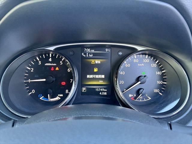 エクストレイル ２０Ｘ　ハイブリッド　エマージェンシーブレーキＰ　サンルーフ　４ＷＤ　アラウンドビューモニター　本革シート　ＥＴＣ　ＬＥＤヘッドライト　純正ＳＤナビ　スマートキー　ヒルディセントコントロール　シートヒーター　純正１７インチアルミ　電動格納ミラー（36枚目）