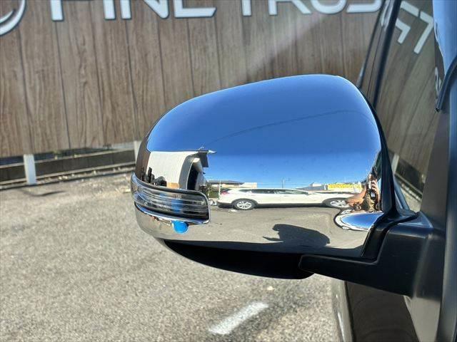 アウトランダーＰＨＥＶ Ｇナビパッケージ　４ＷＤ　純正ＳＤナビ　バックカメラ　禁煙車　衝突軽減ブレーキ　フルセグＴＶ　レーダークルーズコントロール　Ｂｌｕｅｔｏｏｔｈ　ＨＩＤヘッドライト　シートヒーター　スマートキー　ＭＴモード付シフト（28枚目）