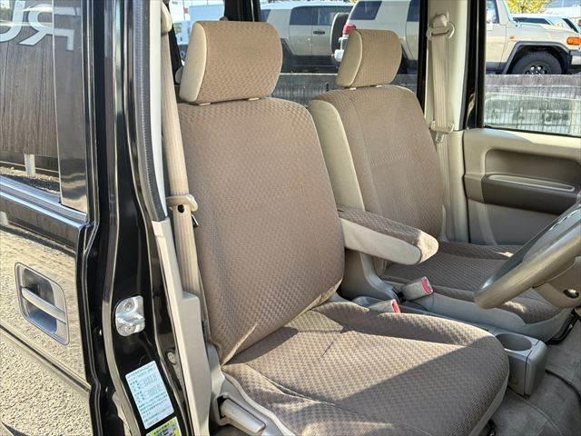 エブリイ ジョイン　ＥＴＣ　運転席エアバッグ　助手席エアバッグ　エアコン　キーレスキー　両側スライドドア　ハロゲンヘッドライト　盗難防止装置　１２インチアルミホイール　パワーウィンドウ　電動格納ミラー　パワーステアリング（5枚目）