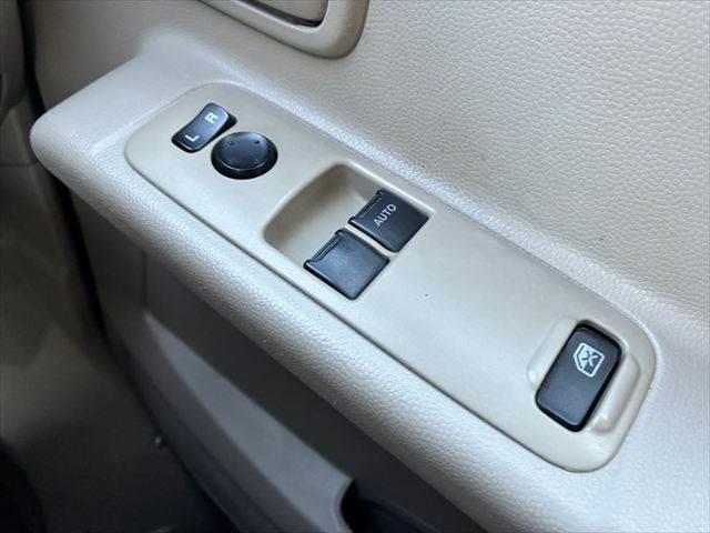 エブリイ ジョイン　ＥＴＣ　運転席エアバッグ　助手席エアバッグ　エアコン　キーレスキー　両側スライドドア　ハロゲンヘッドライト　盗難防止装置　１２インチアルミホイール　パワーウィンドウ　電動格納ミラー　パワーステアリング（32枚目）