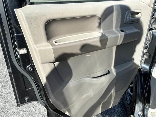 エブリイ ジョイン　ＥＴＣ　運転席エアバッグ　助手席エアバッグ　エアコン　キーレスキー　両側スライドドア　ハロゲンヘッドライト　盗難防止装置　１２インチアルミホイール　パワーウィンドウ　電動格納ミラー　パワーステアリング（41枚目）