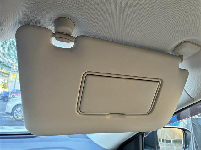 エクストレイル ２０Ｘ　ハイブリッド　エマージェンシーブレーキＰ　４ＷＤ　禁煙車　純正メモリーナビ　バックカメラ　フルセグＴＶ　　Ｂｌｕｅｔｏｏｔｈ対応　ＵＳＢポート　衝突軽減ブレーキ　シートヒーター　ＬＥＤヘッドライト　電動格納ミラー　盗難防止装置　スマートキー（39枚目）