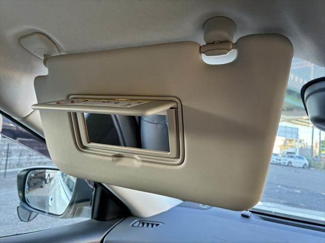 エクストレイル ２０Ｘ　ハイブリッド　エマージェンシーブレーキＰ　４ＷＤ　禁煙車　純正メモリーナビ　バックカメラ　フルセグＴＶ　　Ｂｌｕｅｔｏｏｔｈ対応　ＵＳＢポート　衝突軽減ブレーキ　シートヒーター　ＬＥＤヘッドライト　電動格納ミラー　盗難防止装置　スマートキー（42枚目）