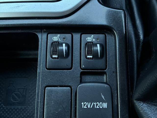 ★シートヒーター　電源ソケット