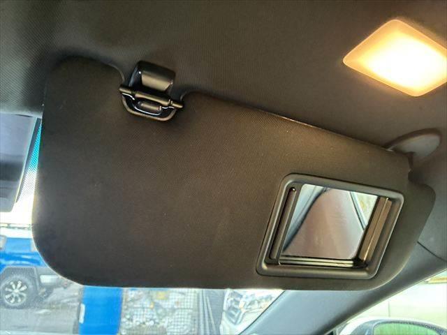 ハリアー Ｚ　禁煙車　１２．３インチ純正ナビ　全方位カメラ（45枚目）