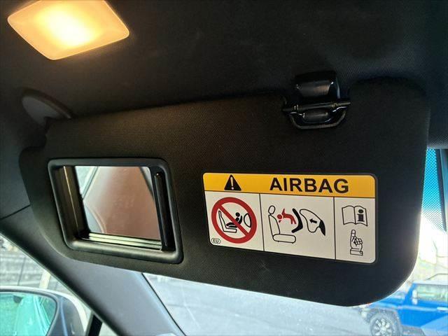 ハリアー Ｚ　禁煙車　１２．３インチ純正ナビ　全方位カメラ（46枚目）