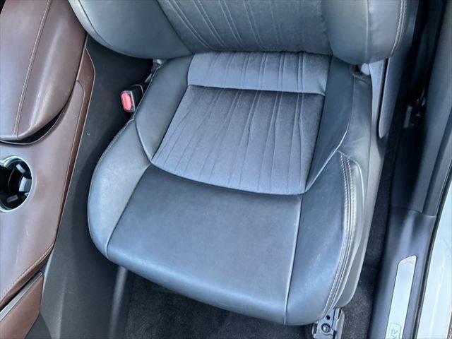 ハリアー Ｚ　禁煙車　１２．３インチ純正ナビ　全方位カメラ（60枚目）