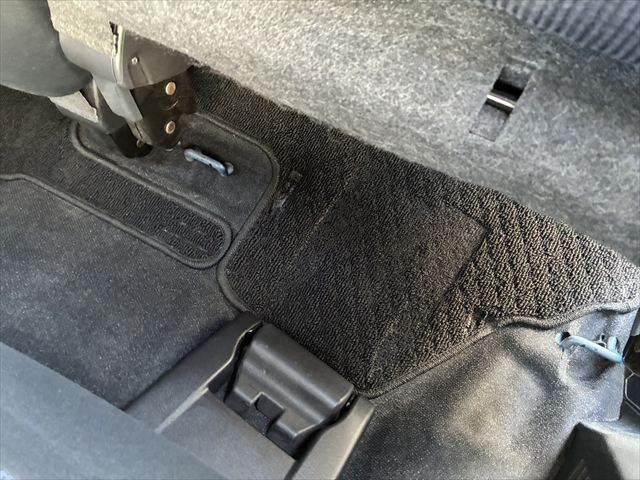 シエンタ G 純正SDナビ バックカメラ 両側パワースライドドア 衝突軽減ブレーキ シートヒーター ETC フルセグTV Bluetooth スマートキー LEDヘッドライト オートマチックハイビーム(52枚目)