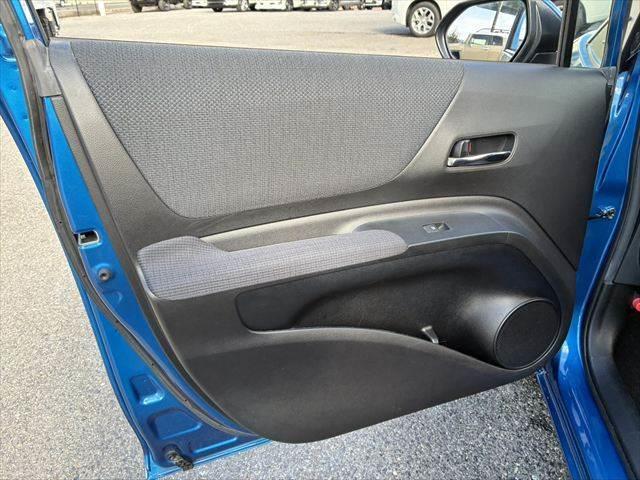 シエンタ G 純正SDナビ バックカメラ 両側パワースライドドア 衝突軽減ブレーキ シートヒーター ETC フルセグTV Bluetooth スマートキー LEDヘッドライト オートマチックハイビーム(64枚目)