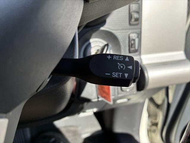 ＦＪクルーザー カラーパッケージ　Ａｕｄｉｓｏｎサウンド　４ＷＤ　禁煙車　バックカメラ　ヘッドレストモニター　クルーズコントロール　ＨＩＤヘッドライト　メモリーナビ　Ｂｌｕｅｔｏｏｔｈ　キーレス　コーナーセンサー　盗難防止装置（34枚目）