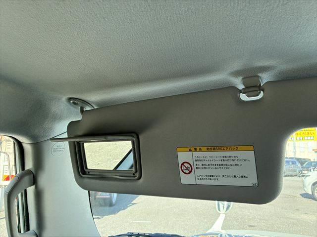 ＦＪクルーザー カラーパッケージ　Ａｕｄｉｓｏｎサウンド　４ＷＤ　禁煙車　バックカメラ　ヘッドレストモニター　クルーズコントロール　ＨＩＤヘッドライト　メモリーナビ　Ｂｌｕｅｔｏｏｔｈ　キーレス　コーナーセンサー　盗難防止装置（39枚目）
