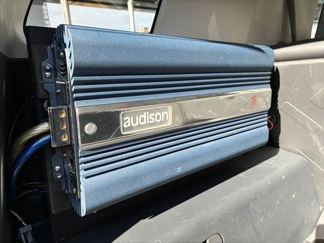 ＦＪクルーザー カラーパッケージ　Ａｕｄｉｓｏｎサウンド　４ＷＤ　禁煙車　バックカメラ　ヘッドレストモニター　クルーズコントロール　ＨＩＤヘッドライト　メモリーナビ　Ｂｌｕｅｔｏｏｔｈ　キーレス　コーナーセンサー　盗難防止装置（40枚目）