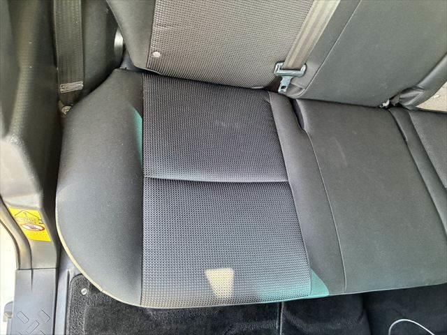 ＦＪクルーザー カラーパッケージ　Ａｕｄｉｓｏｎサウンド　４ＷＤ　禁煙車　バックカメラ　ヘッドレストモニター　クルーズコントロール　ＨＩＤヘッドライト　メモリーナビ　Ｂｌｕｅｔｏｏｔｈ　キーレス　コーナーセンサー　盗難防止装置（50枚目）