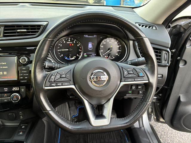 エクストレイル ２０Ｘｉ　ハイブリッド　エクストリーマーＸ　サンルーフ　４ＷＤ　禁煙車　純正ＳＤナビ　全周囲カメラ　レーダークルーズコントロール　デジタルインナーミラー　パワーバックドア　フルセグＴＶ　Ｂｌｕｅｔｏｏｔｈ　シートヒーター（11枚目）