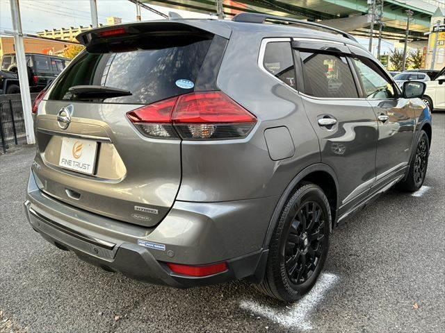 エクストレイル ２０Ｘｉ　ハイブリッド　エクストリーマーＸ　サンルーフ　４ＷＤ　禁煙車　純正ＳＤナビ　全周囲カメラ　レーダークルーズコントロール　デジタルインナーミラー　パワーバックドア　フルセグＴＶ　Ｂｌｕｅｔｏｏｔｈ　シートヒーター（18枚目）