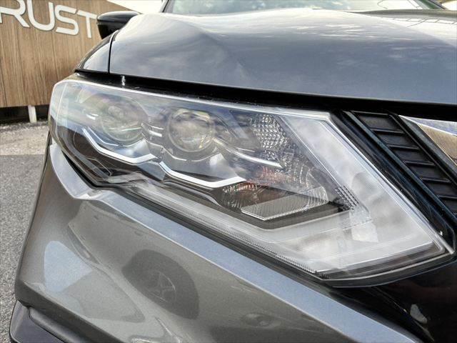 エクストレイル ２０Ｘｉ　ハイブリッド　エクストリーマーＸ　サンルーフ　４ＷＤ　禁煙車　純正ＳＤナビ　全周囲カメラ　レーダークルーズコントロール　デジタルインナーミラー　パワーバックドア　フルセグＴＶ　Ｂｌｕｅｔｏｏｔｈ　シートヒーター（23枚目）