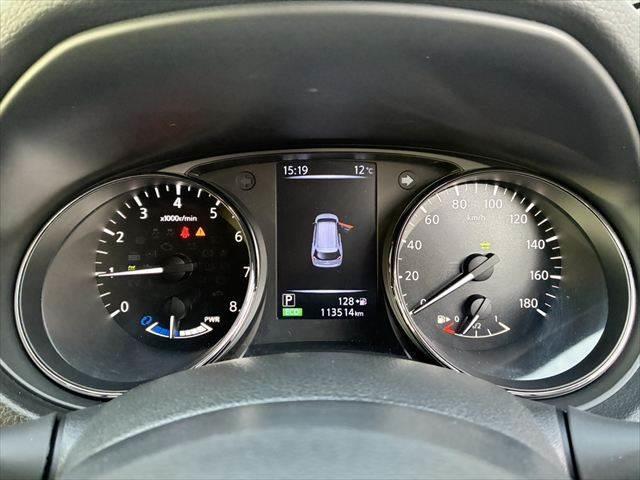 エクストレイル ２０Ｘｉ　ハイブリッド　エクストリーマーＸ　サンルーフ　４ＷＤ　禁煙車　純正ＳＤナビ　全周囲カメラ　レーダークルーズコントロール　デジタルインナーミラー　パワーバックドア　フルセグＴＶ　Ｂｌｕｅｔｏｏｔｈ　シートヒーター（36枚目）