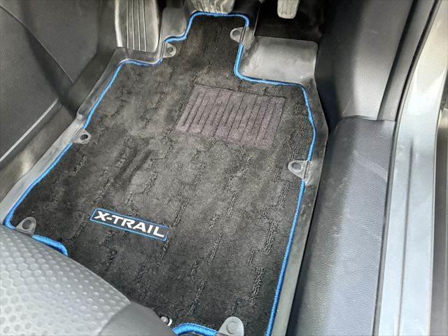 エクストレイル ２０Ｘｉ　ハイブリッド　エクストリーマーＸ　サンルーフ　４ＷＤ　禁煙車　純正ＳＤナビ　全周囲カメラ　レーダークルーズコントロール　デジタルインナーミラー　パワーバックドア　フルセグＴＶ　Ｂｌｕｅｔｏｏｔｈ　シートヒーター（46枚目）