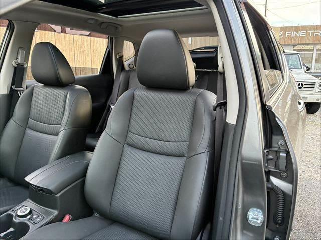 エクストレイル ２０Ｘｉ　ハイブリッド　エクストリーマーＸ　サンルーフ　４ＷＤ　禁煙車　純正ＳＤナビ　全周囲カメラ　レーダークルーズコントロール　デジタルインナーミラー　パワーバックドア　フルセグＴＶ　Ｂｌｕｅｔｏｏｔｈ　シートヒーター（57枚目）