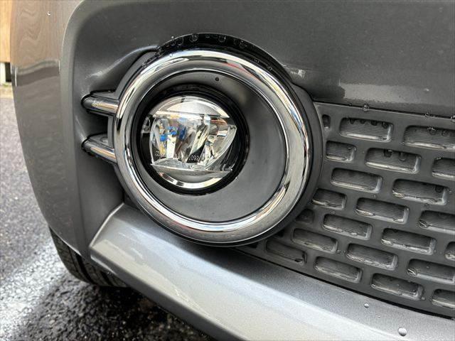 イグニス ハイブリッドＭＺ　純正メモリーナビ　クルーズコントロール　Ｂｌｕｅｔｏｏｔｈ　フルセグＴＶ　ＥＴＣ　ＬＥＤヘッドランプ　シートヒーター　純正１６インチアルミホイール　スマートキー　フォグランプ　プッシュスタート（24枚目）