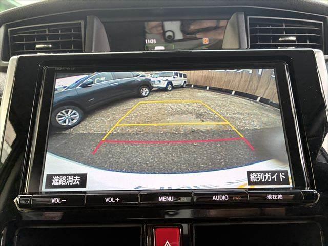 ルーミー カスタムＧ＿Ｓ　ユーザー買取車　純正９インチナビ　バックカメラ　禁煙車　衝突軽減ブレーキ　クルーズコントロール　フルセグＴＶ　両側パワースライドドア　Ｂｌｕｅｔｏｏｔｈ　ＬＥＤヘッドランプ　シートヒーター　ＥＴＣ（6枚目）