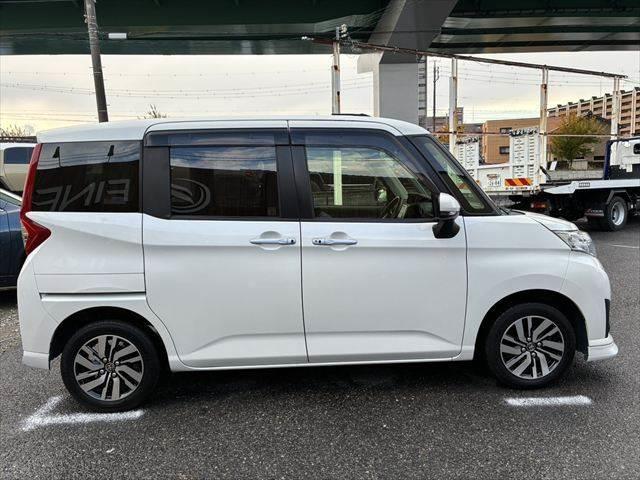 ルーミー カスタムＧ＿Ｓ　ユーザー買取車　純正９インチナビ　バックカメラ　禁煙車　衝突軽減ブレーキ　クルーズコントロール　フルセグＴＶ　両側パワースライドドア　Ｂｌｕｅｔｏｏｔｈ　ＬＥＤヘッドランプ　シートヒーター　ＥＴＣ（18枚目）