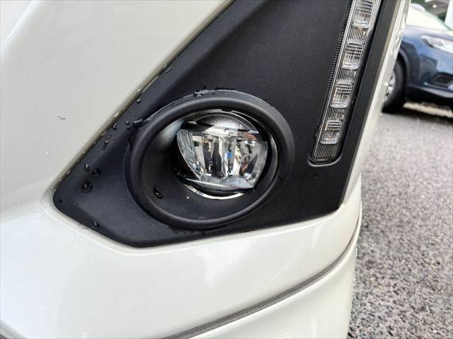 ルーミー カスタムＧ＿Ｓ　ユーザー買取車　純正９インチナビ　バックカメラ　禁煙車　衝突軽減ブレーキ　クルーズコントロール　フルセグＴＶ　両側パワースライドドア　Ｂｌｕｅｔｏｏｔｈ　ＬＥＤヘッドランプ　シートヒーター　ＥＴＣ（25枚目）